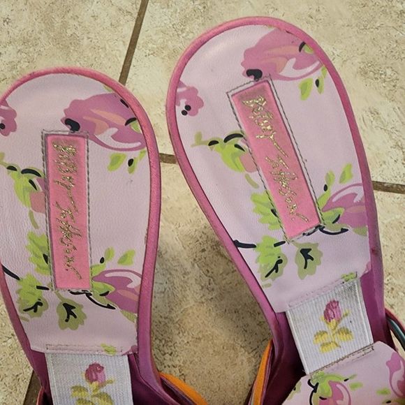 BETSEY JOHNSON Multicolor Satin Rose Heels slip on size 10 - Picture 2 of 6